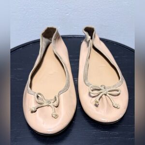 Elegant Nude Ballet Flats